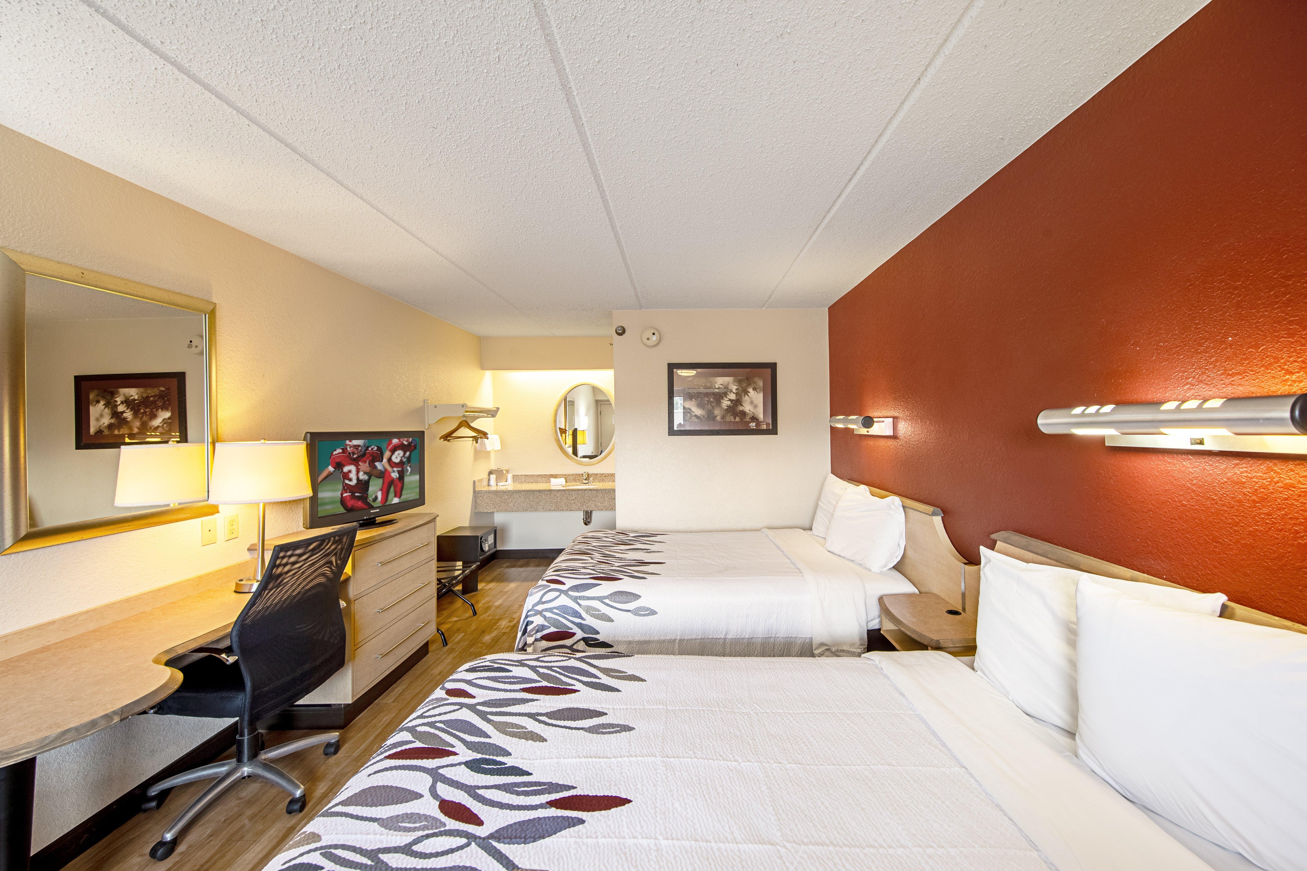 Red Roof Inn St Clairsville - Wheeling West St. Clairsville Екстер'єр фото