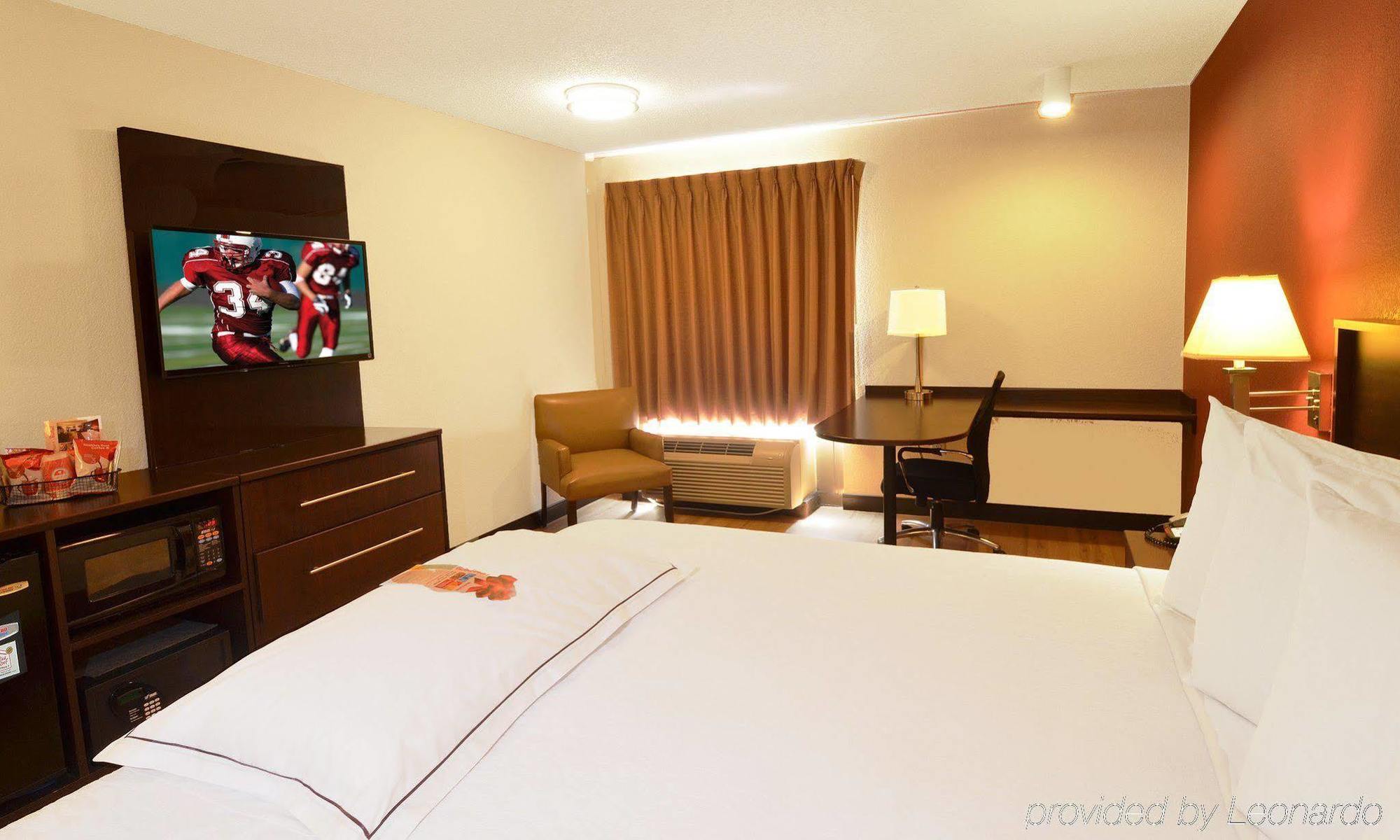Red Roof Inn St Clairsville - Wheeling West St. Clairsville Екстер'єр фото