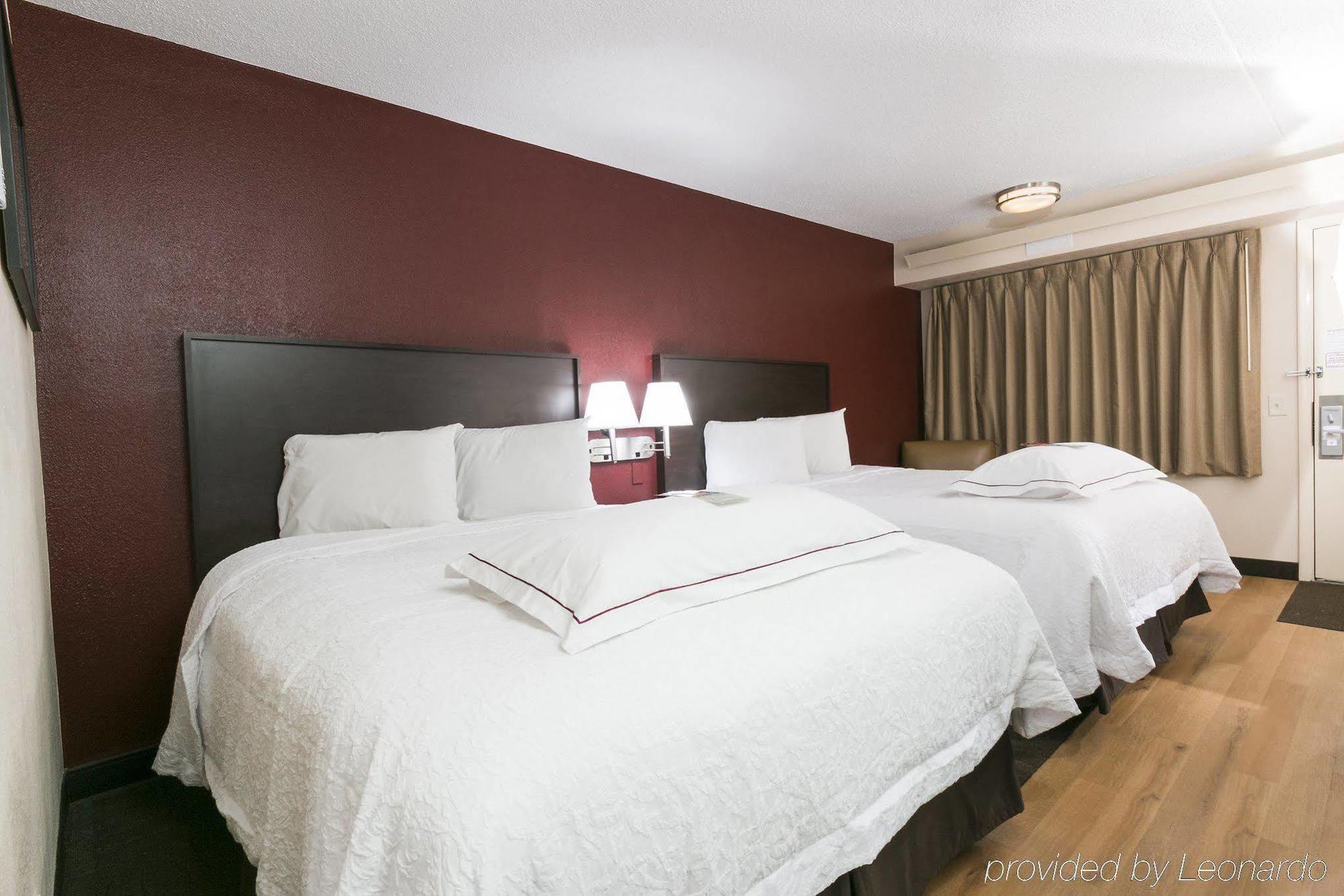 Red Roof Inn St Clairsville - Wheeling West St. Clairsville Екстер'єр фото