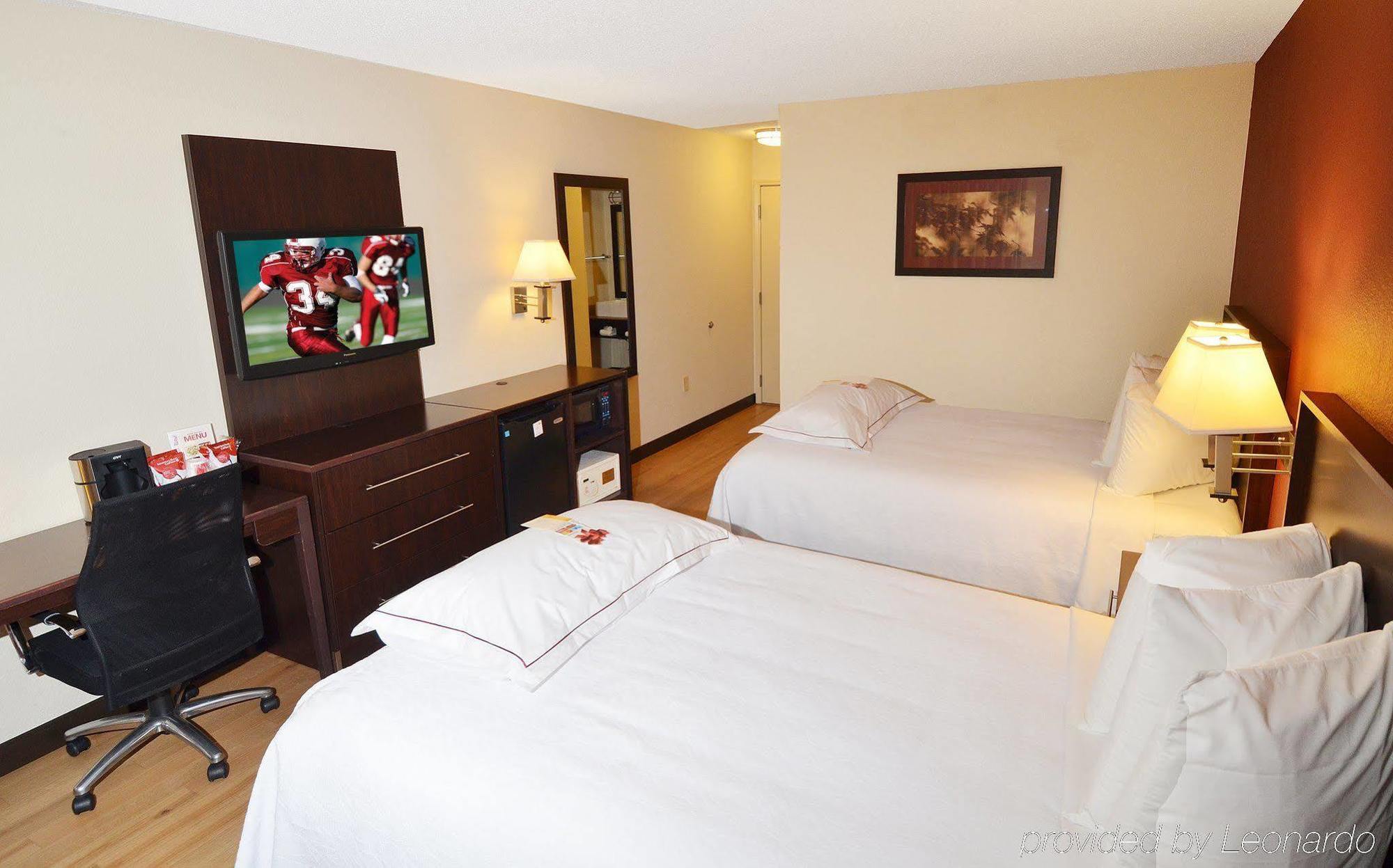 Red Roof Inn St Clairsville - Wheeling West St. Clairsville Екстер'єр фото
