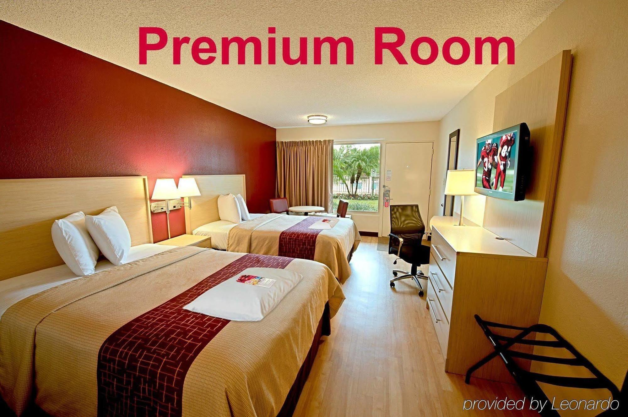Red Roof Inn St Clairsville - Wheeling West St. Clairsville Екстер'єр фото